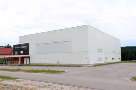 NAPIS ŠPORTNA DVORANA RAKEK 07 FOTO LJUBO VUKELIČ